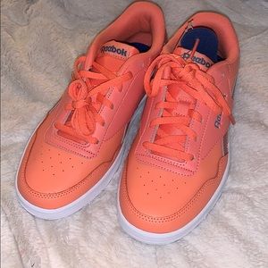 Reebok Shoes 📮NWOT📮